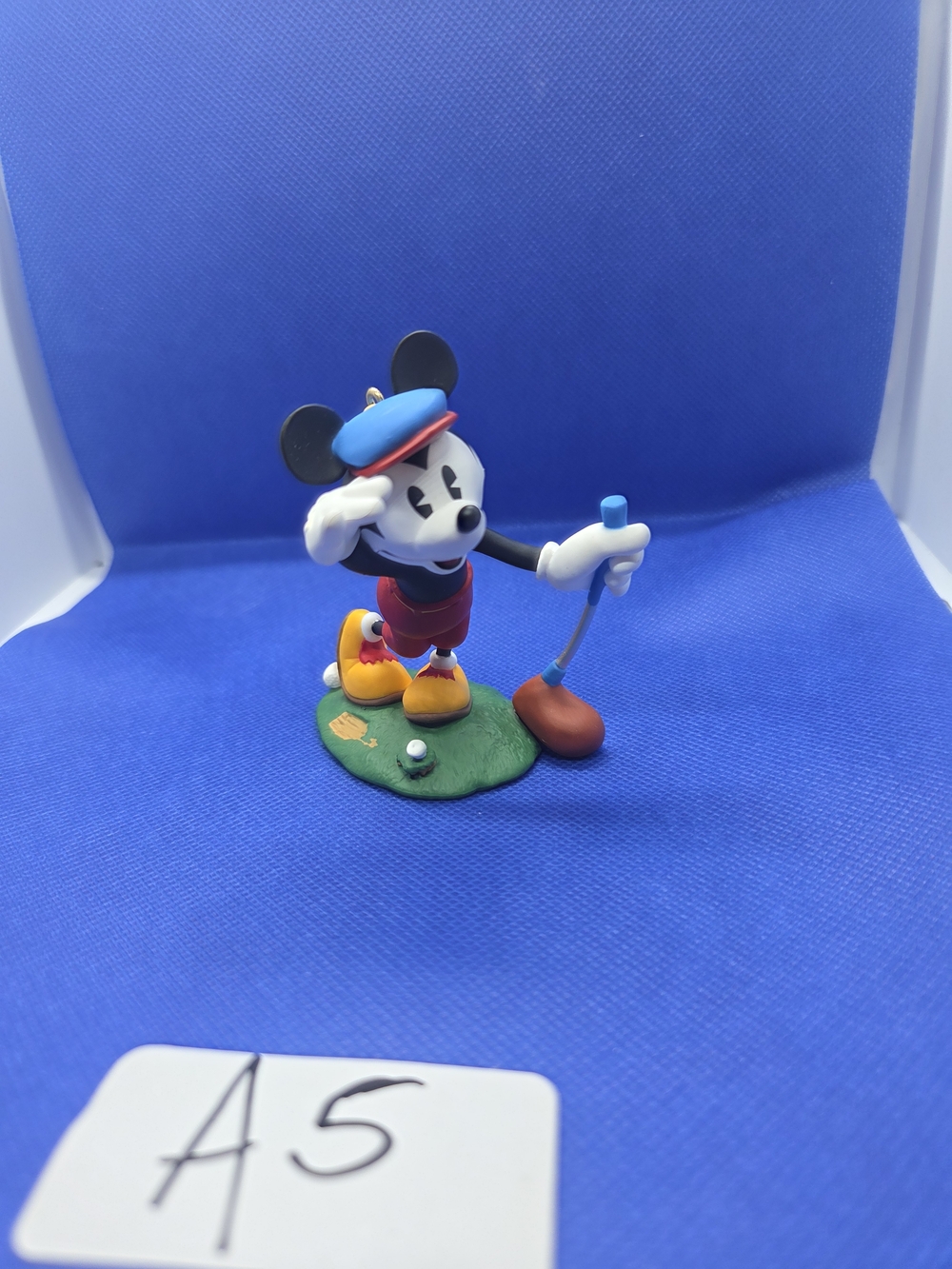 1997 Disney Mickey Mouse Golf Ornament- Blue Hat